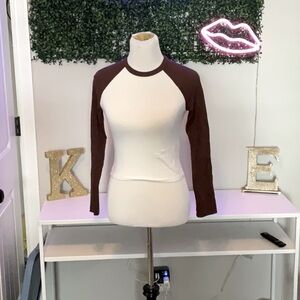 Ladies long sleeved cropped jersey tee - size small